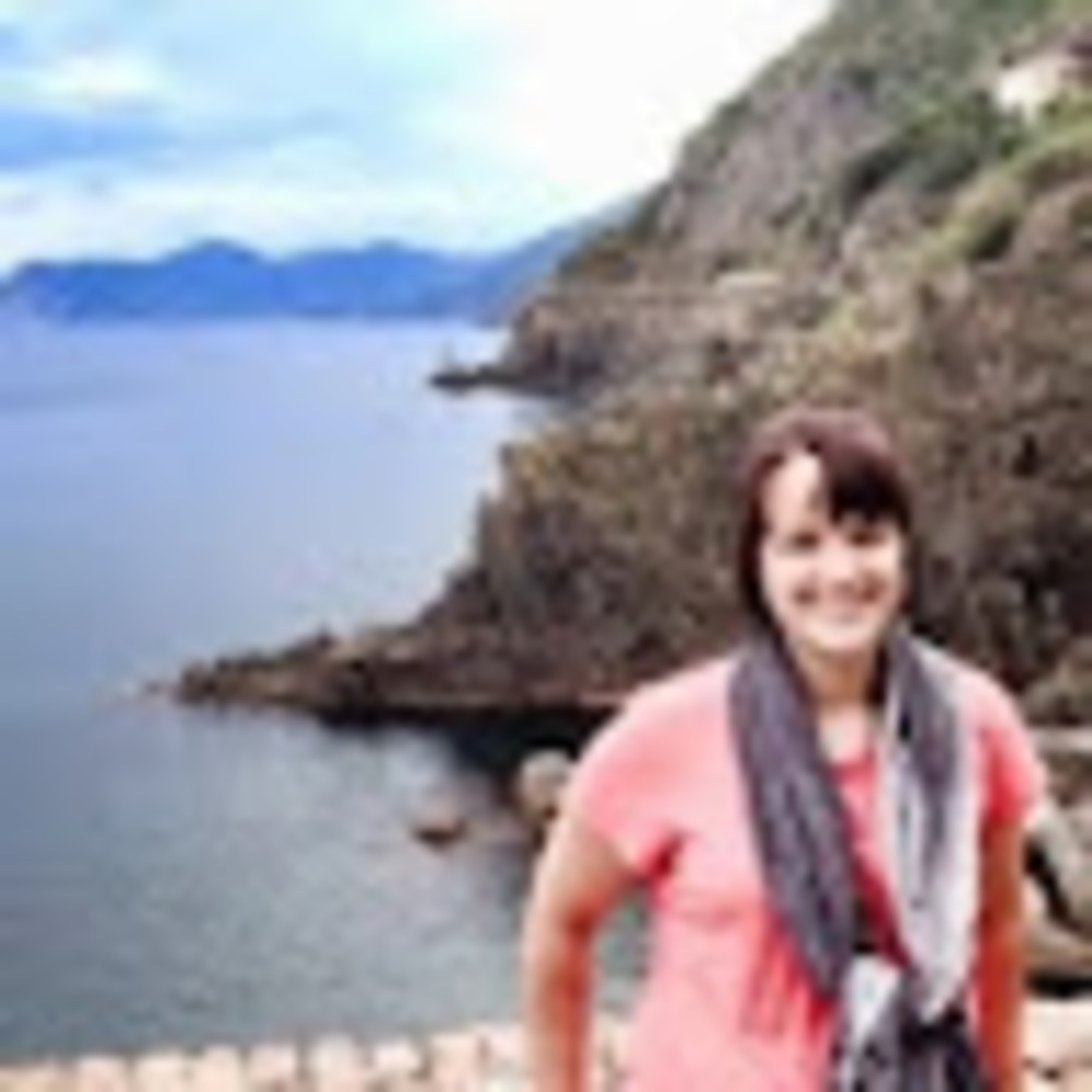 Meet your Posher, Stephanie